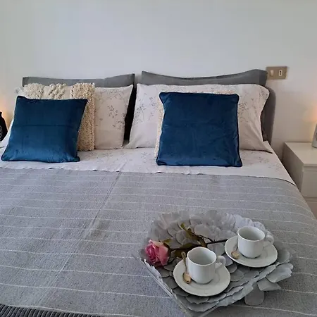 Estivo Levante - -rn- ミザーノ・アドリアーティコ