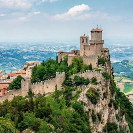 Estivo Levante - -rn- *